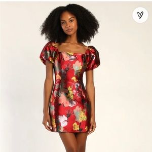 NWT Lulus floral mini dress